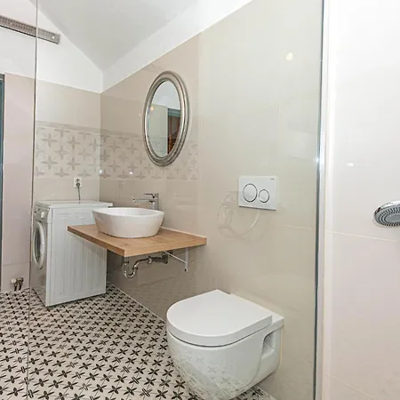 3 Bedroom Amazing In * Mravnica (Sibenik)