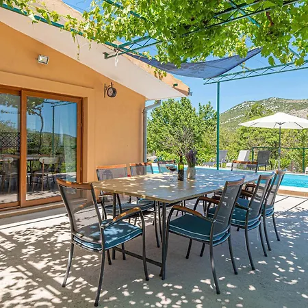 3 Bedroom Amazing In * Mravnica (Sibenik)