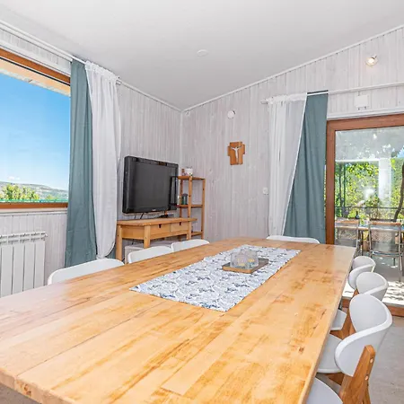 3 Bedroom Amazing In * Mravnica (Sibenik)