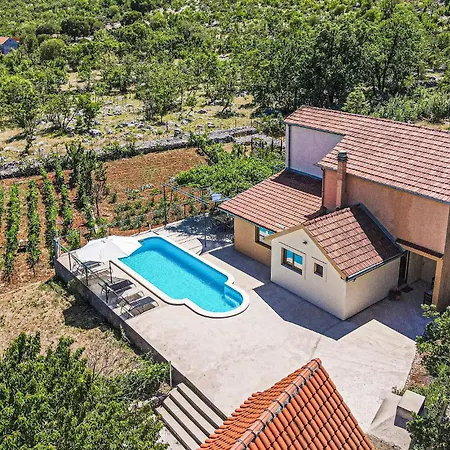 3 Bedroom Amazing In * Mravnica (Sibenik)